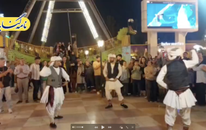 💠رقص محلی خراسانی تربتجام در پارک قهرمانان مشهد 💠رقص محلی خراسانی تربتجام در پارک قهرمانان مشهد