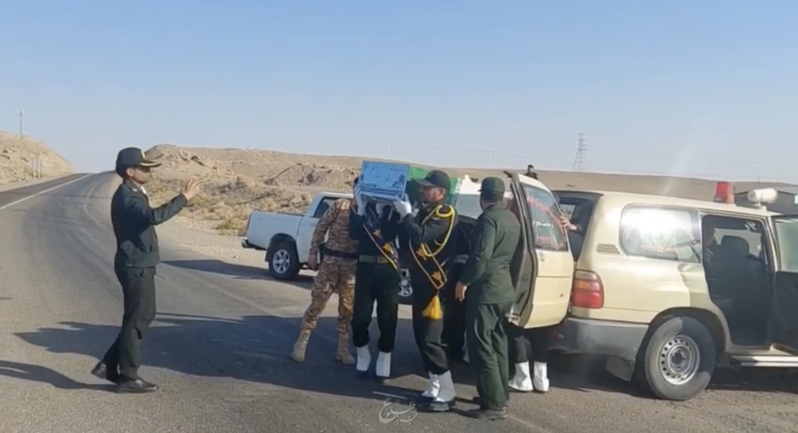 لحظات استقبال مردم از #شهیدـگمنام